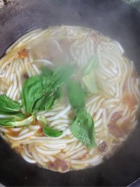 酸甜茄汁土豆粉做法图解7)