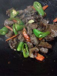 家常菜小炒牛肉做法图解10)
