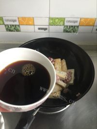 可口的肉末豆腐做法图解4)