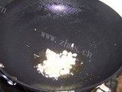家常酱爆素三丁做法图解7)