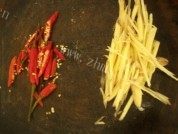 家常菜泡椒鸭肉做法图解2)
