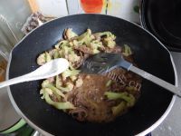 美味花菜炒牛肉做法图解14)