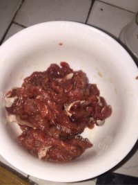 DIY拉皮肉丝做法图解1)