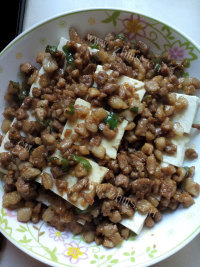 可口的肉末蒸豆腐做法图解8)