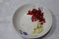 常吃不腻的黄瓜炒肉片做法图解4)