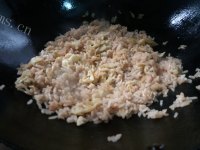 酱油炒饭做法图解4)