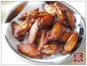 美味的原味炸鸡翅