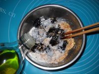 好吃的阿胶广式月饼做法图解8)