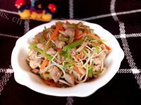 唇齿留香的豆芽炒肉做法图解10)