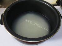 香菇鸡肉焖饭做法图解5)