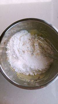 自制蔓越莓饼干做法图解4)