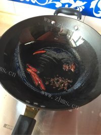 美味西北大盘鸡做法图解6)