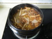 特色韩国辣牛肉汤做法图解7)
