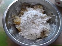 美味的炸萝卜丸子做法图解4)