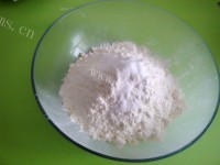 自制蛋黄饼干做法图解1)