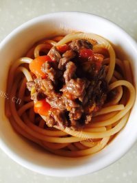 美味的番茄牛肉酱意面做法图解9)