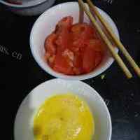 喷香的西红柿炒鸡蛋的做法图解一