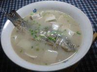 「美味可口」鲫鱼豆腐汤