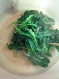 家常菜麻酱菠菜做法图解5)