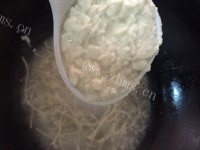 超级美味的鲫鱼豆腐宝宝面做法图解8)