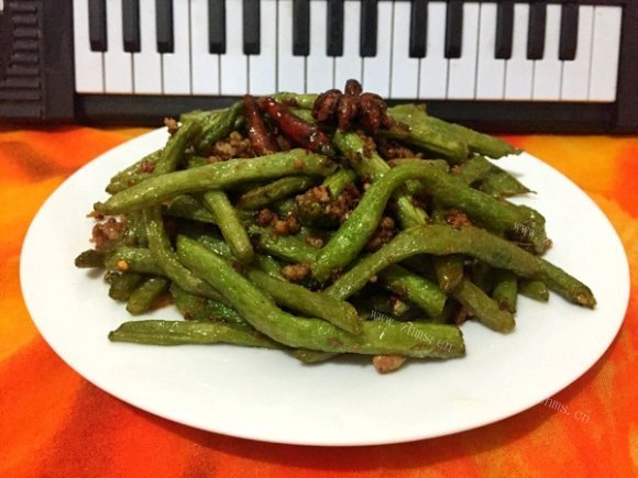 色香味浓的干煸豆角