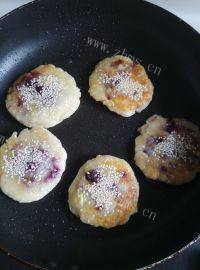香酥土豆紫薯饼做法图解14)