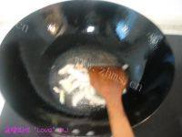 美美厨房之清炒绿豆芽做法图解4)