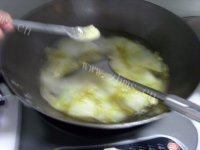 营养丰富的冬瓜虾皮汤做法图解8)