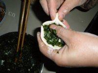口感丰富的香菜煎饼做法图解8)
