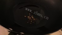 好吃的的蒜香麻辣莴笋丝做法图解6)