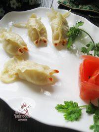 自己做的金鱼蒸饺