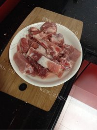 美味的柠香排骨做法图解1)