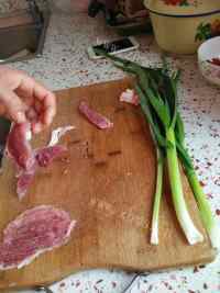 美味的滑肉做法图解3)