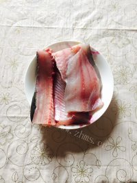 家常菜香辣鱼块做法图解1)