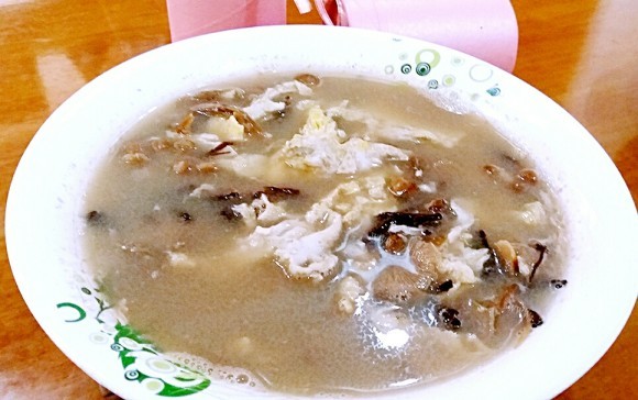 鸡蛋蘑菇汤