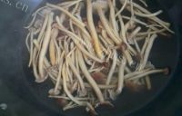 营养双菇蒸肉饼做法图解4)