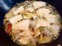 「DIY美食」酸菜豆花鱼做法图解9)