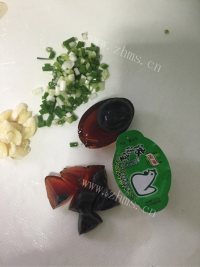 皮蛋苋菜汤做法图解2)