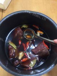 卤水牛肉做法图解4)