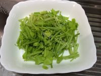 豆酱水煮沙尖鱼做法图解2)