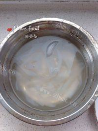 美味凉拌东北大拉皮做法图解4)