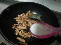 家常菜香菇炒肉做法图解5)