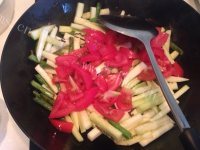 西葫芦番茄炖豆角做法图解9)
