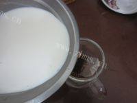 美味玖瑰花奶茶做法图解6)