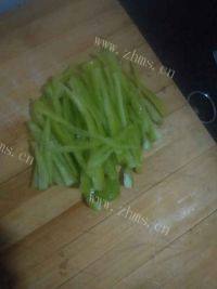 肉丝炒豆角丝做法图解7)