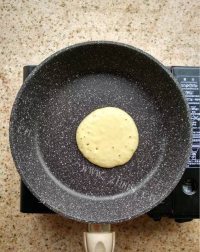 美味酸奶松饼做法图解4)