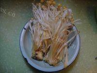 家常菜红油金针菇做法图解1)
