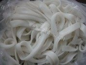 易做的汤河粉做法图解2)