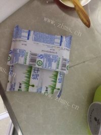 热腾腾的自制酸奶做法图解1)