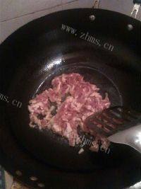 很有食欲的肉酱拌面做法图解8)